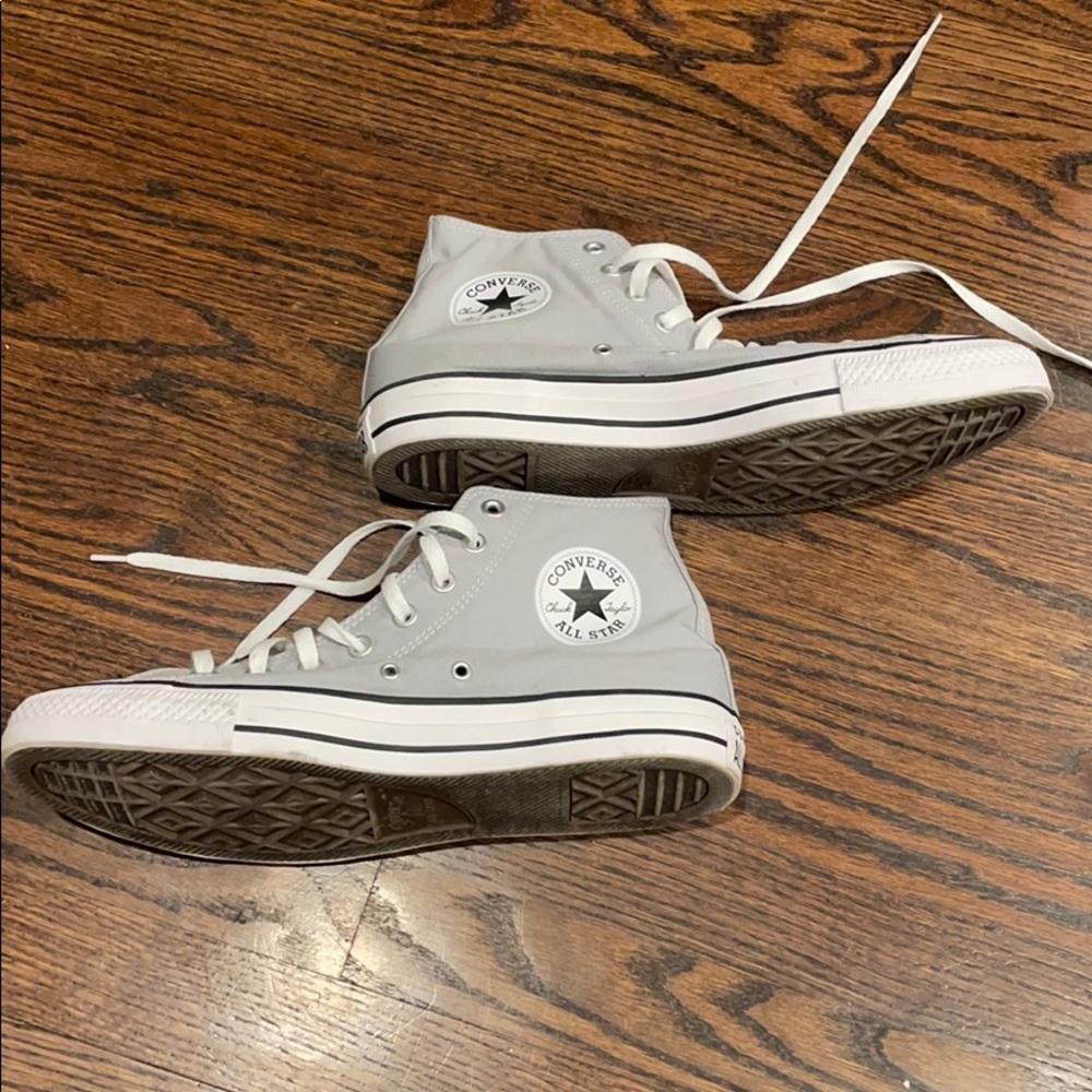 New, grey converse